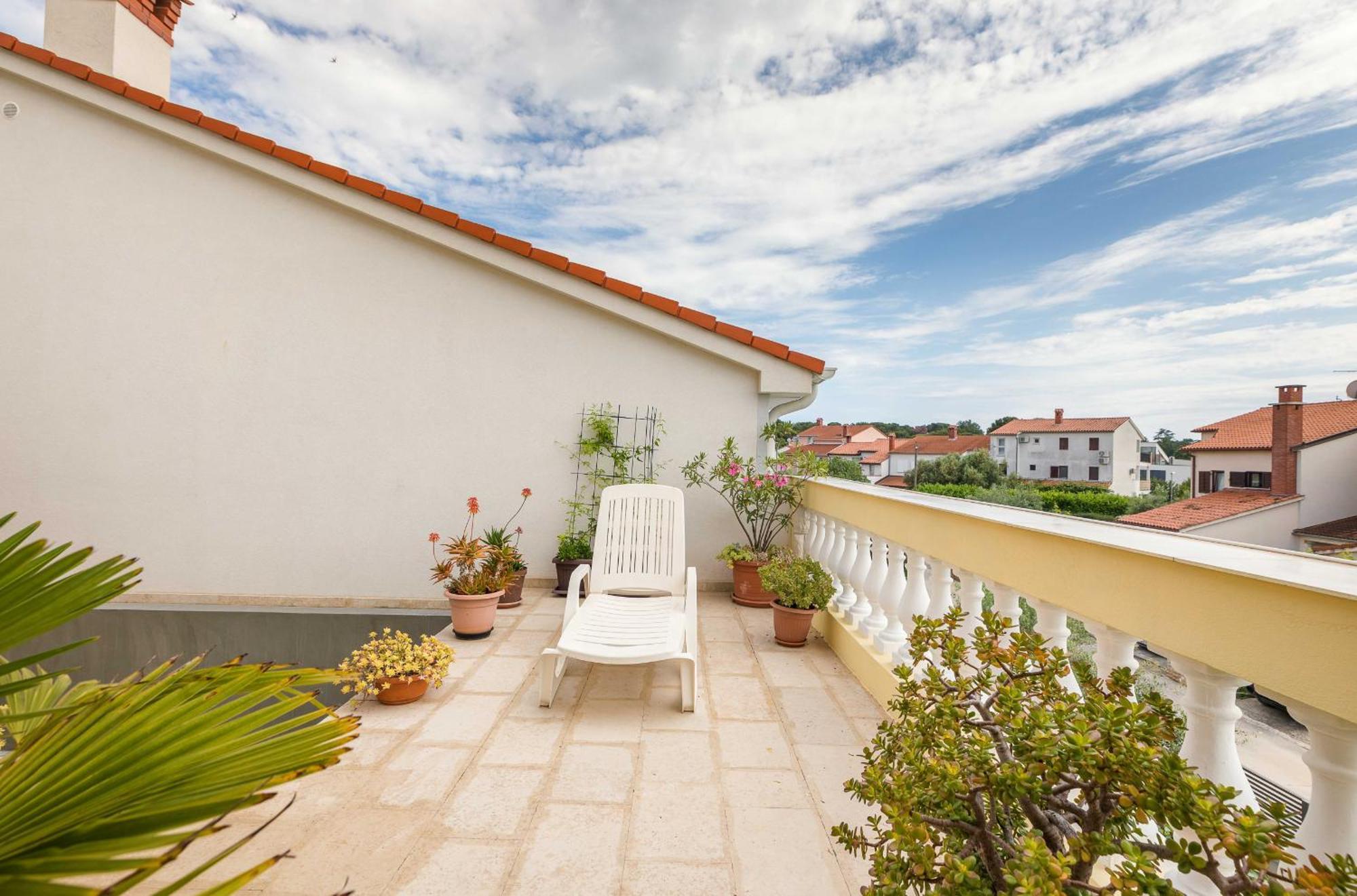 Villa Nada In Fazana - Near The Beach Exterior foto